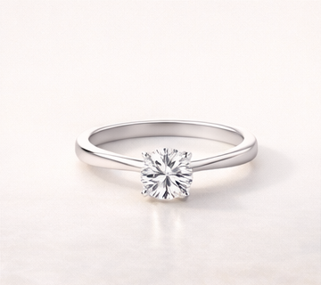 Diamond engagement ring by Van Amstel Diamond